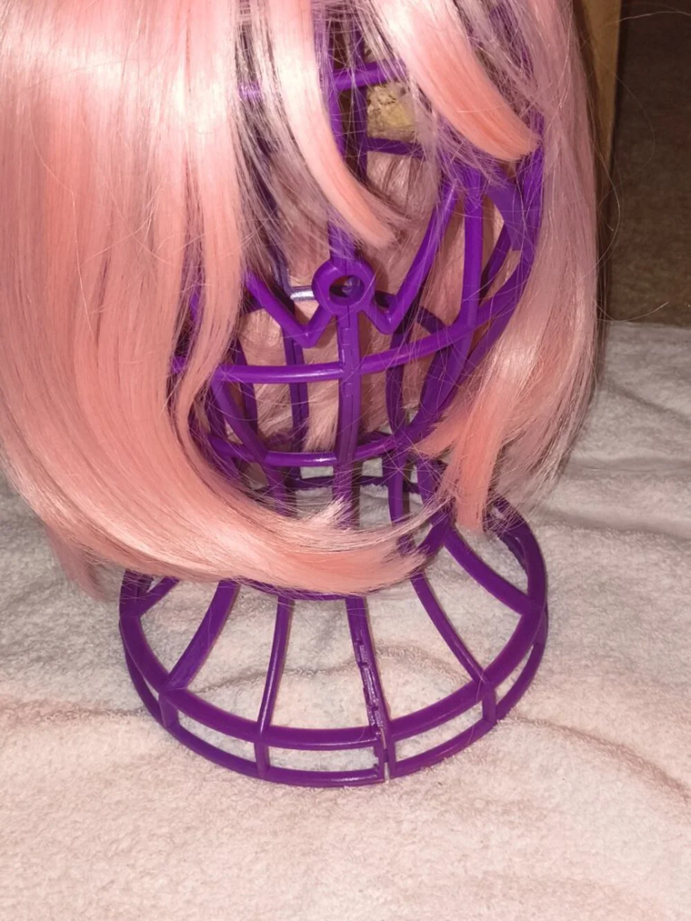 N/A vibrant pink
